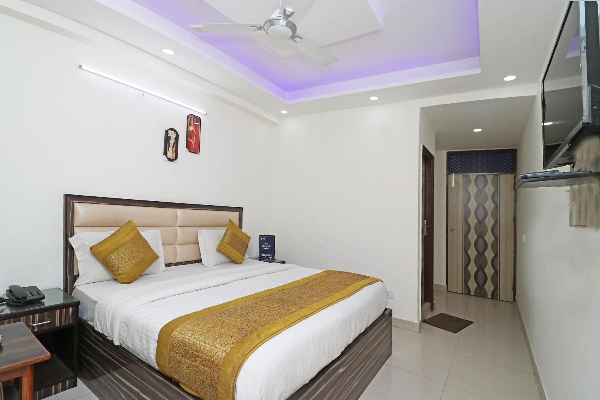 OYO 11633 Hotel Sweet Palace Neu-Delhi Exterior foto